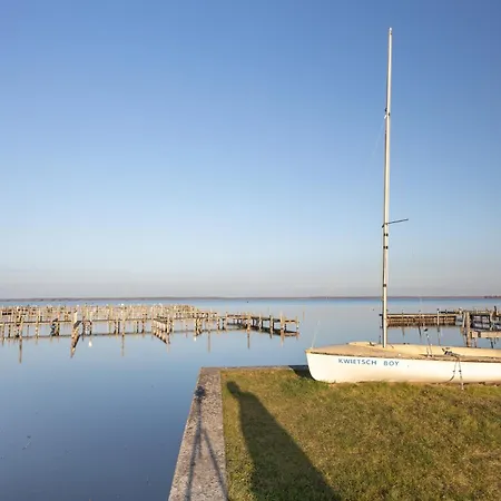 Altes Holzboot Lägenhet